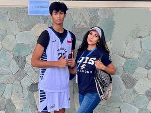 Diah Permatasari Jalan Bareng Anak: Sering Dikira Berondong Saya! Diah Permatasari Jalan Bareng Anak: Sering Dikira Berondong Saya!