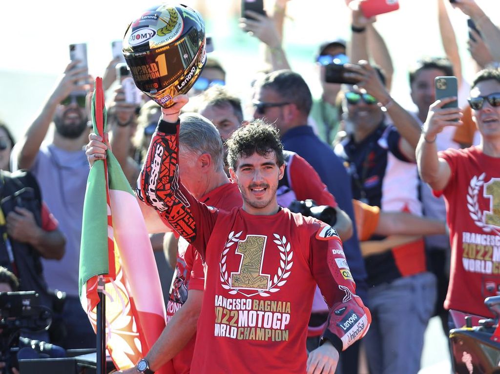 Bagnaia Juara Dunia MotoGP 2022, Samai Rekor Setengah Abad!