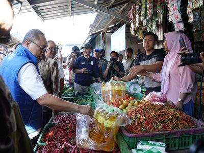 Sembako di Sulsel Terkendali dan di Bawah Harga Nasional