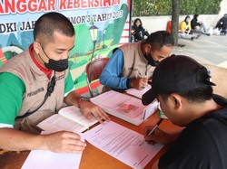 6 Pembuang Sampah Sembarangan Kena OTT di CFD Hari Ini