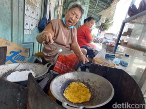 Manis Gurihnya Kue Tempel, Jajanan Jadul Khas Kota Tegal Manis Gurihnya Kue Tempel, Jajanan Jadul Khas Kota Tegal