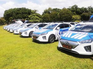 Sederet Mobil-Motor Listrik Polri Dipakai Amankan KTT G20 Bali Sederet Mobil-Motor Listrik Polri Dipakai Amankan KTT G20 Bali