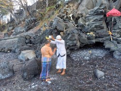 Lima Mata Air Suci di Pura Ponjok Batu, untuk Melukat-Nunas Tamba