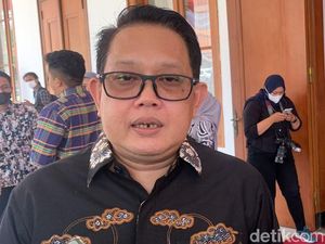 Kendala Ini Membuat Mobil Listrik Pemprov Jatim Belum Bisa Digunakan Kendala Ini Membuat Mobil Listrik Pemprov Jatim Belum Bisa Digunakan