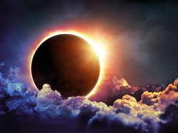 10 Fenomena Astronomi di Bulan Ramadhan, Ada 2 Gerhana