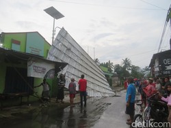 Angin Puting Beliung Landa Majasem Purbalingga, Puluhan Rumah Rusak