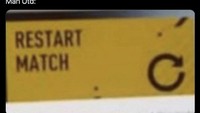 Baru 11 menit laga berjalan, Villa sudah unggul 2-0 atas MU. Mau laga di-restart? Eits, mana bisa! Foto: dok. Twitter