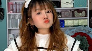 8 Foto Gadis Imut Viral, Penampilannya Bak Anak 7 Tahun Usia Sebenarnya 27