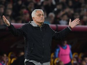 Mourinho Diharapkan Bisa Patahkan Dominasi Guardiola dan Arteta