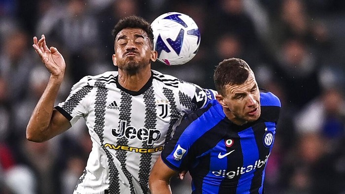 Juventus mampu mengalahkan Inter Milan dalam duel bertajuk Derby dItalia di Allianz Stadium, Senin (7/11) dini hari WIB. Si Nyonya Tua menang dengan skor 2-0.