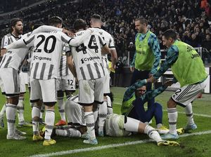 Allegri Akui Juventus Beruntung Allegri Akui Juventus Beruntung