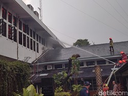 Kepanikan Wali Kota Bandung Saat Api Berkobar di Balai Kota