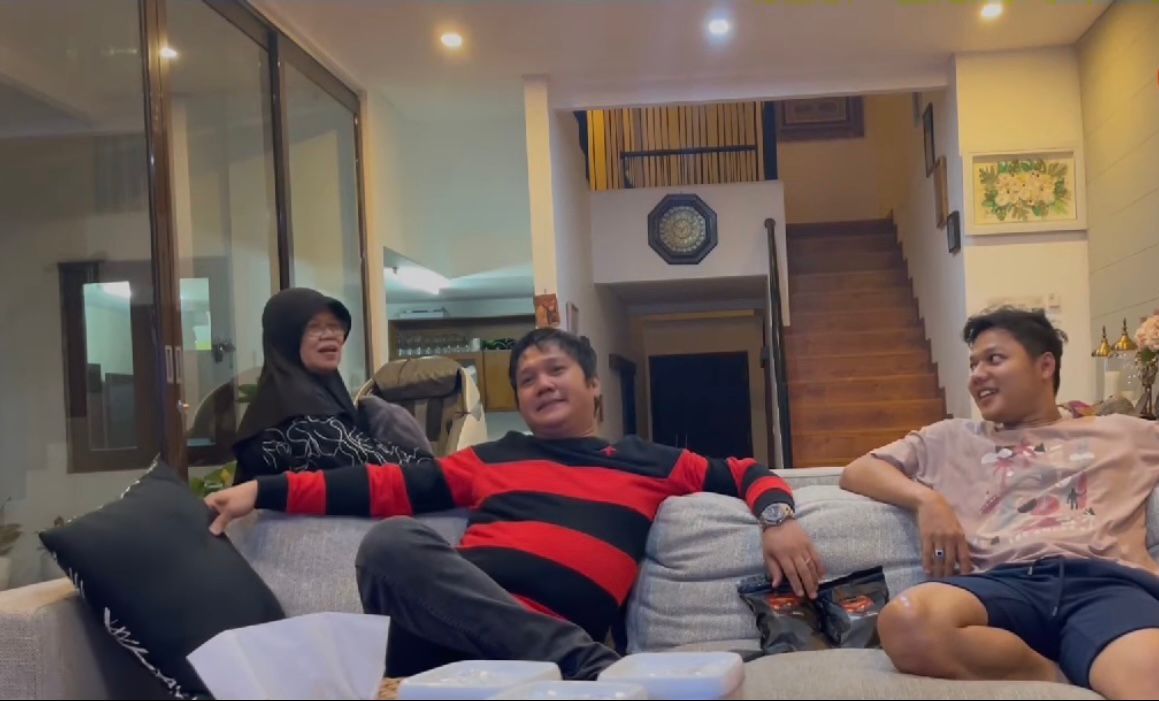 Keluarga Rizky Billar
