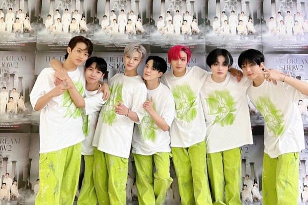 Potret NCT DREAM di balik panggung konser The Dream Show 2 In A Dream/ Foto: instagram.com/nct_dream Potret NCT DREAM di balik panggung konser The Dream Show 2 In A Dream