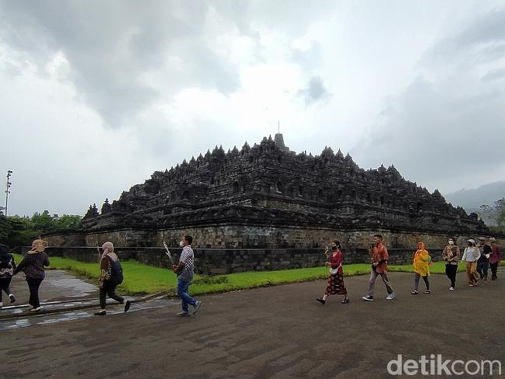 Lagi, Tak Ada Pesta Lampion Malam Tahun Baru di Candi Borobudur