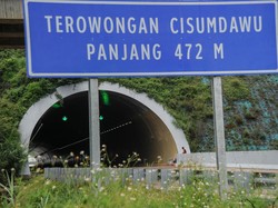 Jokowi Pamer Tol Cisumdawu, Warga: Teringat Terowongan Mina di Makkah