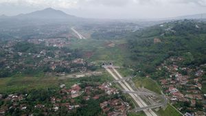 Potret Tol Cisumdawu yang Mau Beroperasi saat Libur Natal dan Tahun Baru