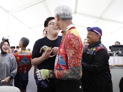 Kala Rambut Putih Ganjar Bikin Girang Anak Berkebutuhan Khusus