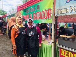 Relawan Sandi Gelar Bazar UMKM dari Ibu-ibu Rumah Tangga di Makassar