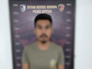 Oknum Honorer di Soppeng Jambret HP Warga Lalu Dijual ke Keluarga Ditangkap
