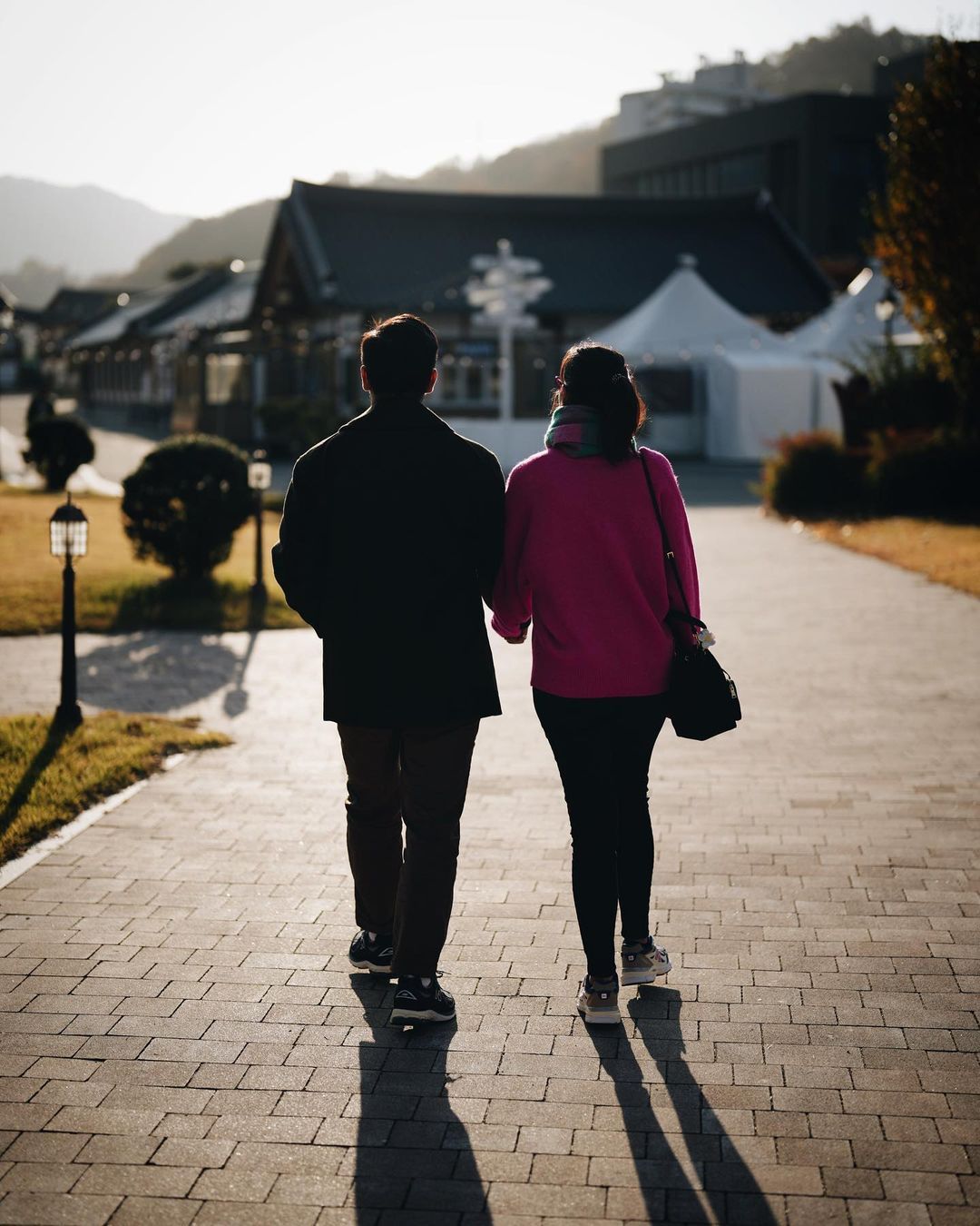 Syahnaz Sadiqah dan Jeje Govinda di Korea