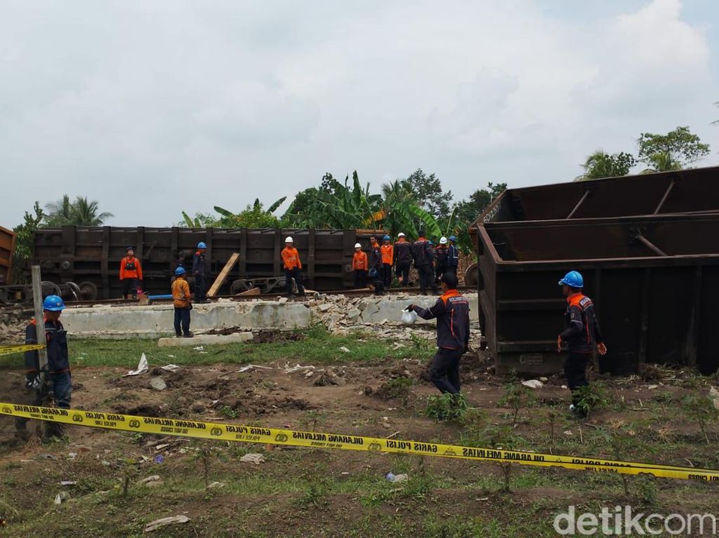 Penjelasan Polisi Soal Tabrakan Kereta Api di Lampung