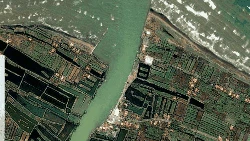 Pekalongan Terancam Tenggelam 2035, Ganjar: Penanganan Jalan Meski Sulit