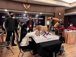 Robot Catur Universitas Gunadarma Diklaim Tandingi Pecatur Manusia