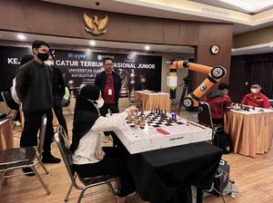 Robot Catur Universitas Gunadarma Diklaim Tandingi Pecatur Manusia Robot Catur Universitas Gunadarma Diklaim Tandingi Pecatur Manusia
