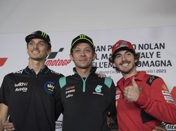 Marini: Mungkin Rossi Akan Balapan Lagi dengan Honda