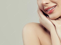 5 Lip Tint Lokal Terbaik untuk Bibir Gelap, Ada YOU Lip Tint!