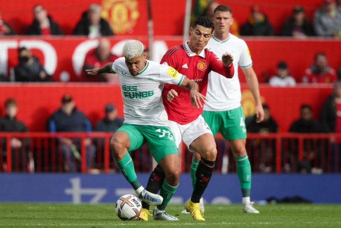 BIRMINGHAM, ENGLAND - NOVEMBER 06: Captain, Cristiano Ronaldo of Manchester United in action during the Premier League match between Aston Villa and Manchester United at Villa Park on November 06, 2022 in Birmingham, England. (Photo by Stu Forster/Getty Images)