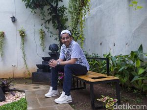 Husein Jafar Al Hadar, Habib Berdarah Madura yang Namanya Kian Mengudara