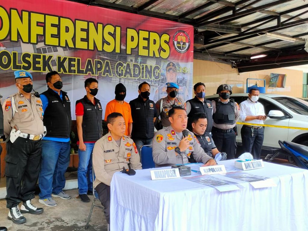 Sadis! Pria Bunuh Pacar di Kelapa Gading Gegara Tak Terima Diputusin Sadis! Pria Bunuh Pacar di Kelapa Gading Gegara Tak Terima Diputusin