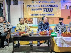 Kapolres Jaksel Dicurhati Warga Maraknya  Aksi Pencurian Pecah Kaca Mobil