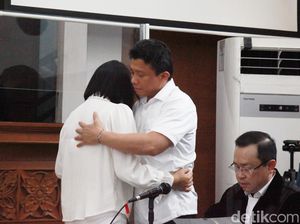 Tak Terima Dipecat, Ferdy Sambo Gugat Jokowi-Kapolri! Tak Terima Dipecat, Ferdy Sambo Gugat Jokowi-Kapolri!