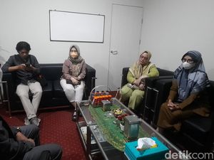 Oknum Pegawai Bank Sulselbar di Balik Raibnya Tabungan Nasabah 10 M Oknum Pegawai Bank Sulselbar di Balik Raibnya Tabungan Nasabah 10 M
