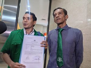 Klaim Direstui Gus Yahya, LBH Ansor Laporkan Faizal Assegaf ke Bareskrim Klaim Direstui Gus Yahya, LBH Ansor Laporkan Faizal Assegaf ke Bareskrim