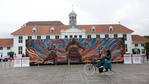 Mural Ragnarok Hiasi Kota Tua