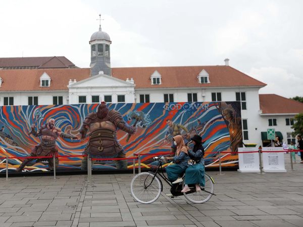 Mural Ragnarok Hiasi Kota Tua