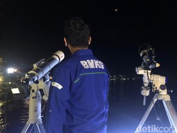 Gerhana Bulan Total Sudah Terpantau di Kota Jayapura