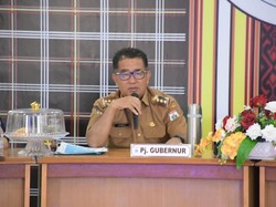 PJ Gubernur Sulbar Minta Optimalkan Pelayanan Berbasis Elektronik