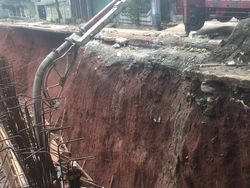Progres Perbaikan Longsor Jl Pangkalan 1A Bantargebang: Fondasi Dicor