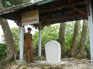 Prasasti Lemah Abang, Cagar Budaya di Lamongan Peninggalan Masa Airlangga Prasasti Lemah Abang, Cagar Budaya di Lamongan Peninggalan Masa Airlangga