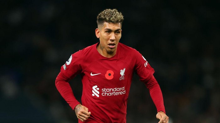 LONDON, ENGLAND - NOVEMBER 06:  Roberto Firmino of Liverpool during the Premier League match between Tottenham Hotspur and Liverpool FC at Tottenham Hotspur Stadium on November 6, 2022 in London, United Kingdom. (Photo by Marc Atkins/Getty Images)