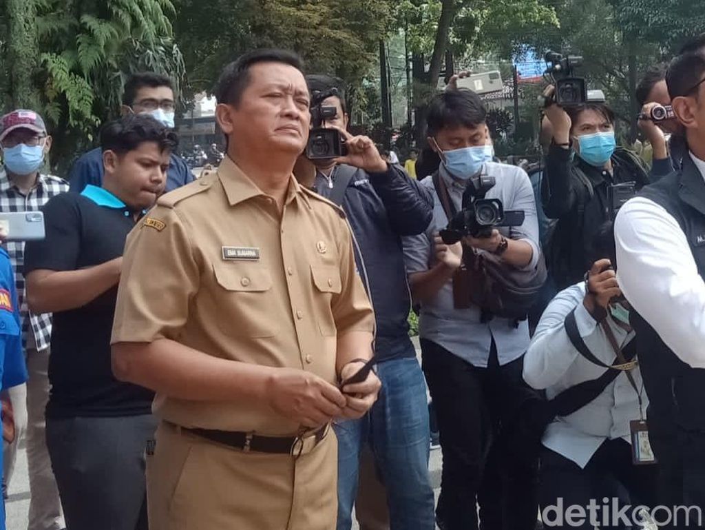Pesan Ridwan Kamil ke Pemkot Bandung Usai Kebakaran Balai Kota