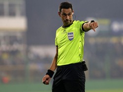 Wasit Piala Dunia 2022 Ini Habis Obral Kartu Merah!