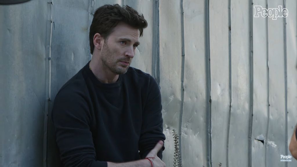 Chris Evans dinobatkan sebagai Pria Terseksi 2022