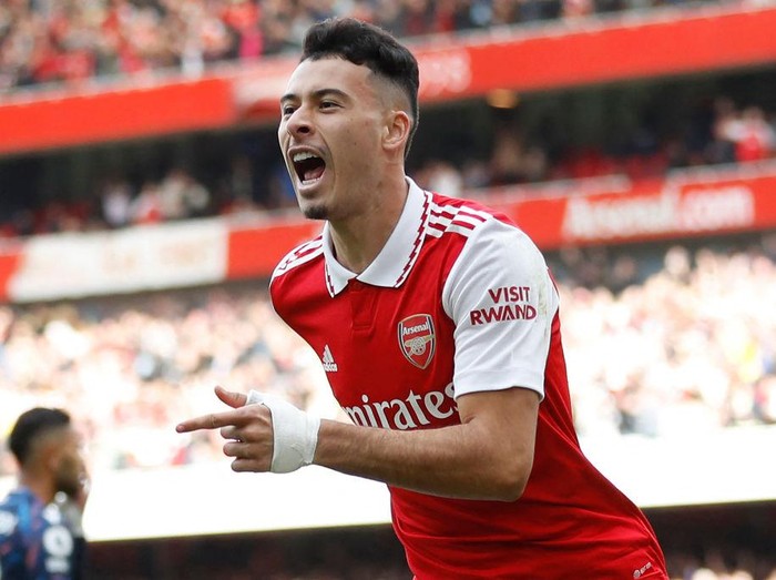 Arsenals Brazilian midfielder Gabriel Martinelli celebrates after scoring the opening goal of the English Premier League football match between Arsenal and Nottingham Forest at the Emirates Stadium in London on October 30, 2022. - - RESTRICTED TO EDITORIAL USE. No use with unauthorized audio, video, data, fixture lists, club/league logos or live services. Online in-match use limited to 120 images. An additional 40 images may be used in extra time. No video emulation. Social media in-match use limited to 120 images. An additional 40 images may be used in extra time. No use in betting publications, games or single club/league/player publications. (Photo by Ian Kington / AFP) / RESTRICTED TO EDITORIAL USE. No use with unauthorized audio, video, data, fixture lists, club/league logos or live services. Online in-match use limited to 120 images. An additional 40 images may be used in extra time. No video emulation. Social media in-match use limited to 120 images. An additional 40 images may be used in extra time. No use in betting publications, games or single club/league/player publications. / RESTRICTED TO EDITORIAL USE. No use with unauthorized audio, video, data, fixture lists, club/league logos or live services. Online in-match use limited to 120 images. An additional 40 images may be used in extra time. No video emulation. Social media in-match use limited to 120 images. An additional 40 images may be used in extra time. No use in betting publications, games or single club/league/player publications. (Photo by IAN KINGTON/AFP via Getty Images)