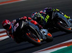 Marquez ke Mir dan Rins: Mau Jinakkan Honda? Harus Siap Menderita! Marquez ke Mir dan Rins: Mau Jinakkan Honda? Harus Siap Menderita!